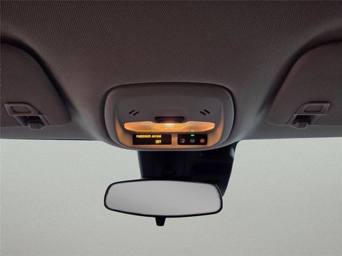 Used 2024 Chevrolet Trax LT image 26