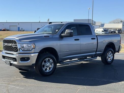 Used 2024 RAM 2500 Big Horn w/ Bed Utility Group image 3