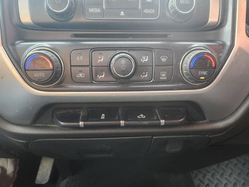 Used 2018 GMC Sierra 2500 SLE w/ HD SLE Preferred Plus Package image 24