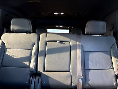 Used 2024 Chevrolet Tahoe LT image 6