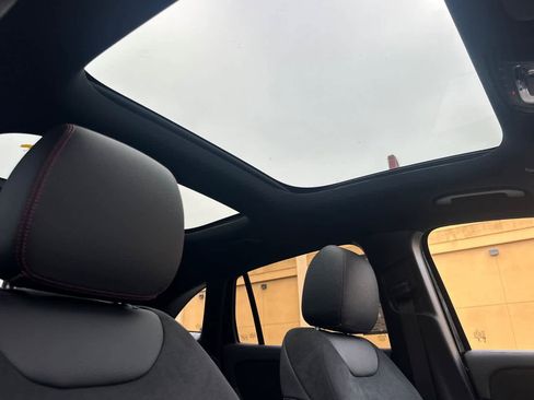 Certified 2025 Mercedes-Benz GLA 250 image 16