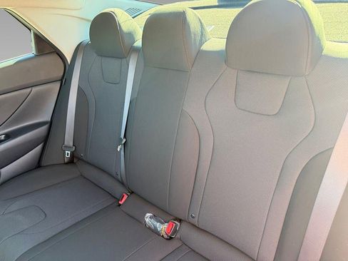 New 2026 Hyundai Elantra SE image 33