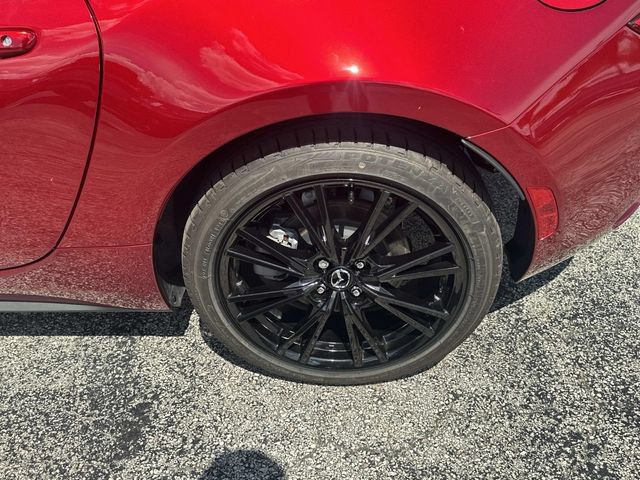 Used 2026 MAZDA MX-5 Miata Club w/ Interior Package RWD image 14