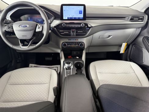New 2025 Ford Escape Active w/ Cold Weather Package image 12