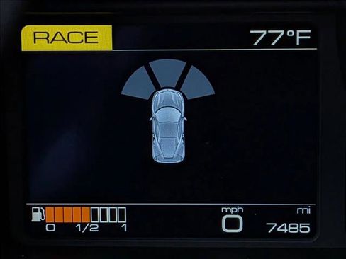 Used 2018 Ferrari 488 GTB RWD image 11