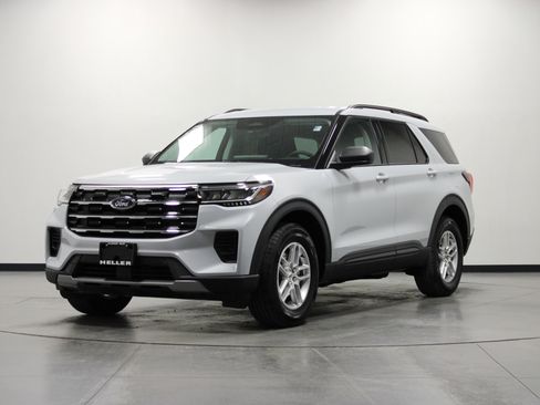 New 2026 Ford Explorer Active image 8
