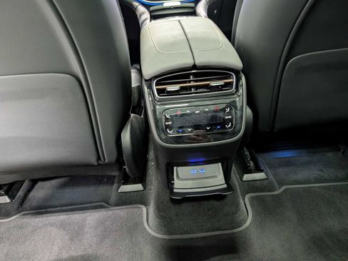 Certified 2023 Mercedes-Benz EQS 580 4MATIC SUV image 21