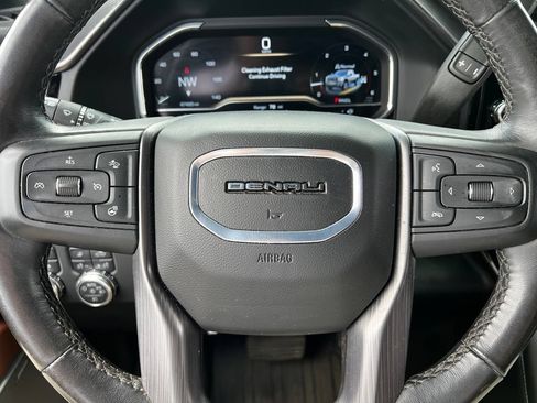 Used 2025 GMC Sierra 2500 Denali Ultimate AWD/4WD image 28