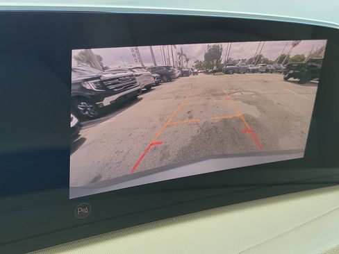 Used 2024 Cadillac XT4 Luxury FWD image 11