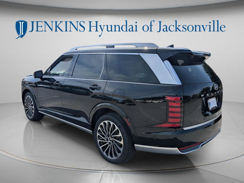 New 2026 Hyundai Palisade Calligraphy FWD image 5