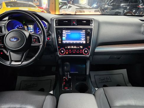 Used 2018 Subaru Outback 2.5i Limited image 22