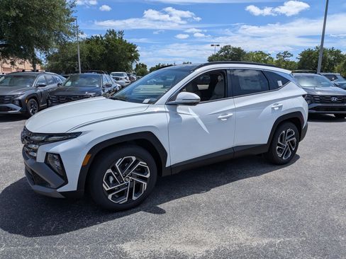 New 2026 Hyundai Tucson SEL Plus FWD image 8