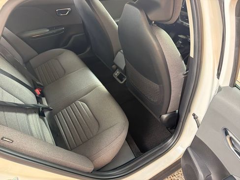 Used 2025 Kia K4 EX FWD image 31
