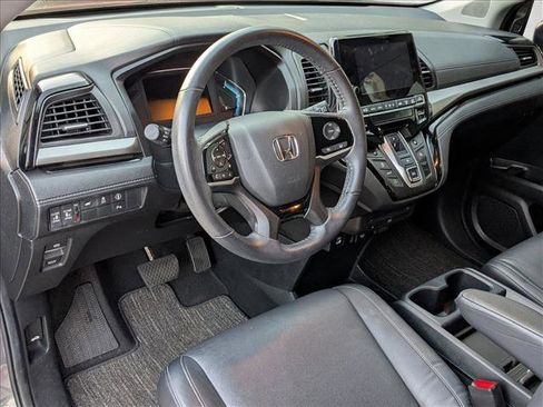 Used 2024 Honda Odyssey Touring image 10