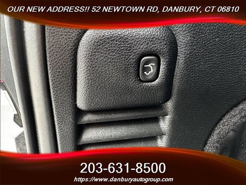 Used 2016 Jeep Grand Cherokee Limited 75th Anniversary AWD/4WD image 8