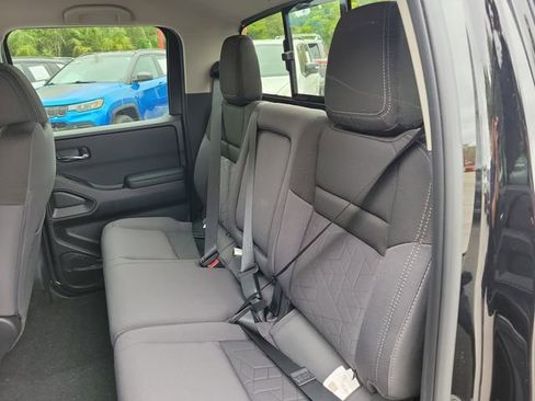 New 2026 Nissan Frontier SV w/ Tow Package AWD/4WD image 10