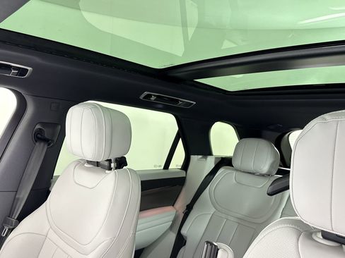 New 2026 Land Rover Range Rover Sport SE AWD/4WD image 14