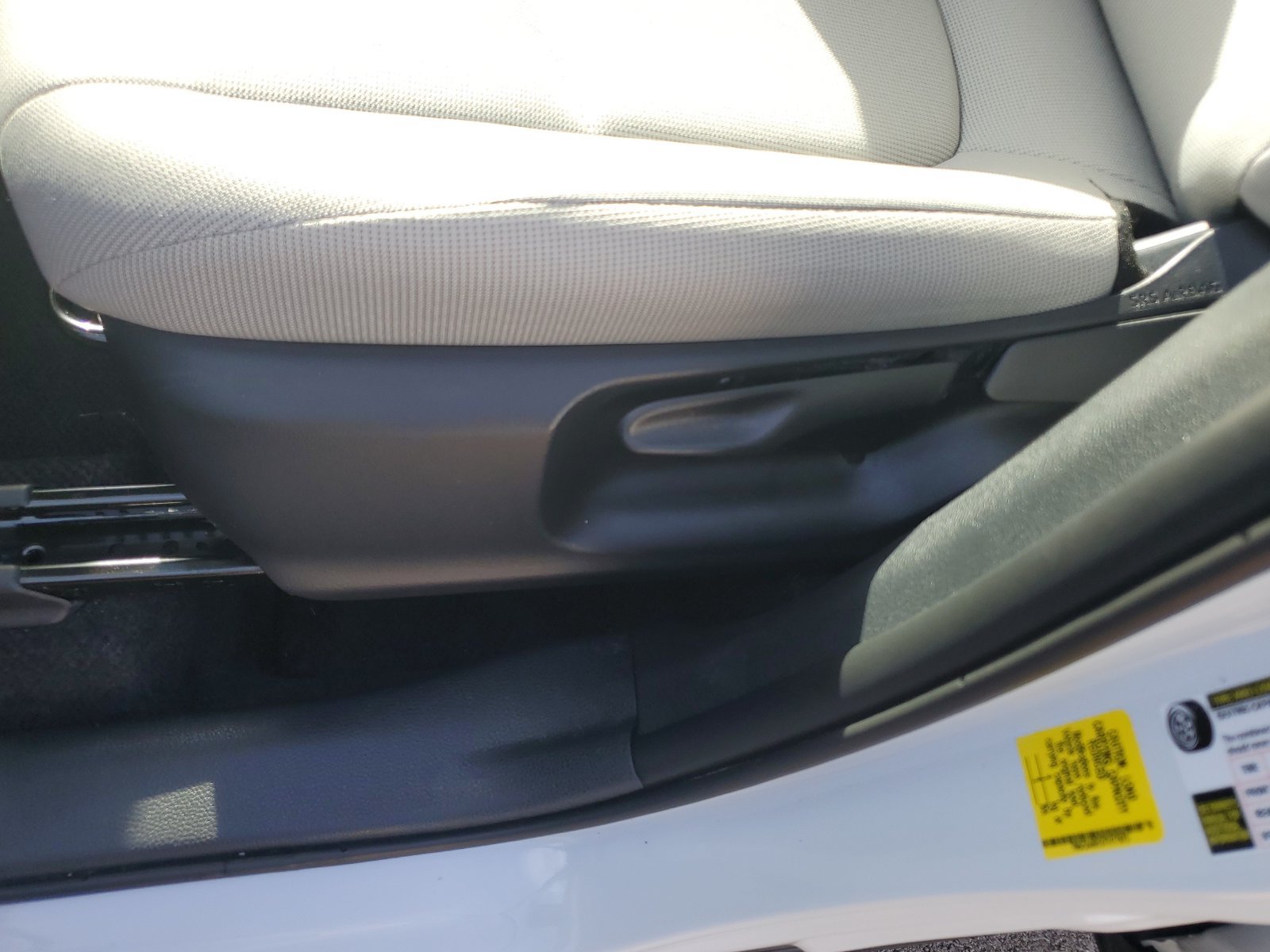 Used 2026 Toyota Corolla Cross LE AWD/4WD image 18