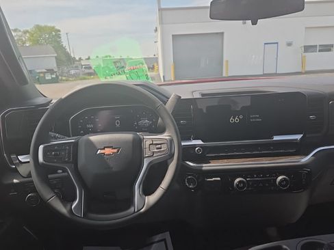 New 2026 Chevrolet Silverado 1500 LT AWD/4WD image 11