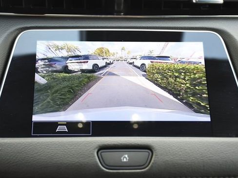 Used 2023 Cadillac XT4 Premium Luxury image 18