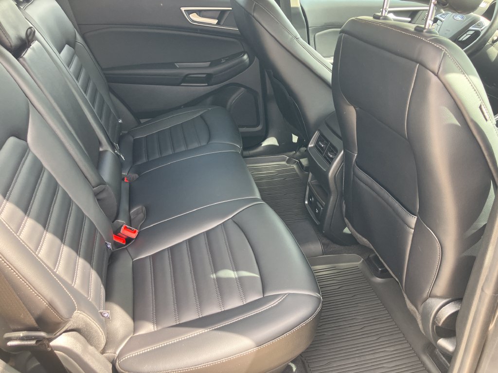 Used 2024 Ford Edge SEL w/ Convenience Package AWD/4WD image 16