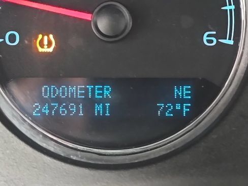 Used 2009 Chevrolet Tahoe LTZ AWD/4WD image 21