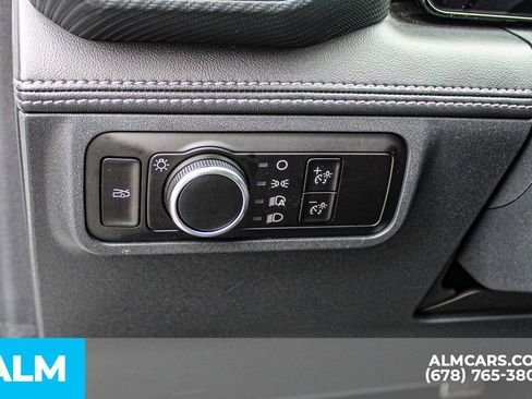 Used 2025 Ford Mustang Premium RWD image 29
