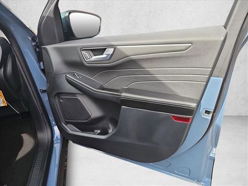 New 2026 Ford Escape SE image 11