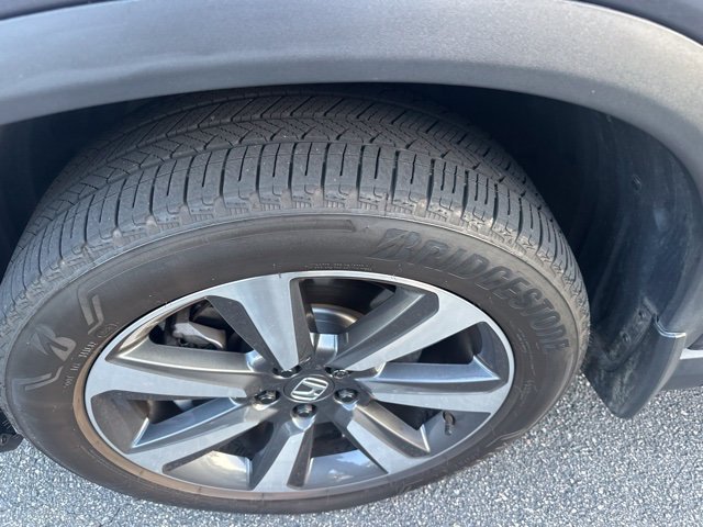 Used 2024 Honda Pilot Elite image 3