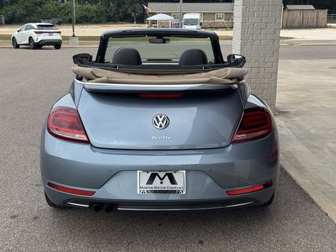 Used 2019 Volkswagen Beetle 2.0T Final Edition SEL image 14