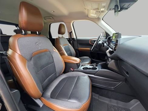 Used 2021 Ford Bronco Sport Outer Banks AWD/4WD image 11