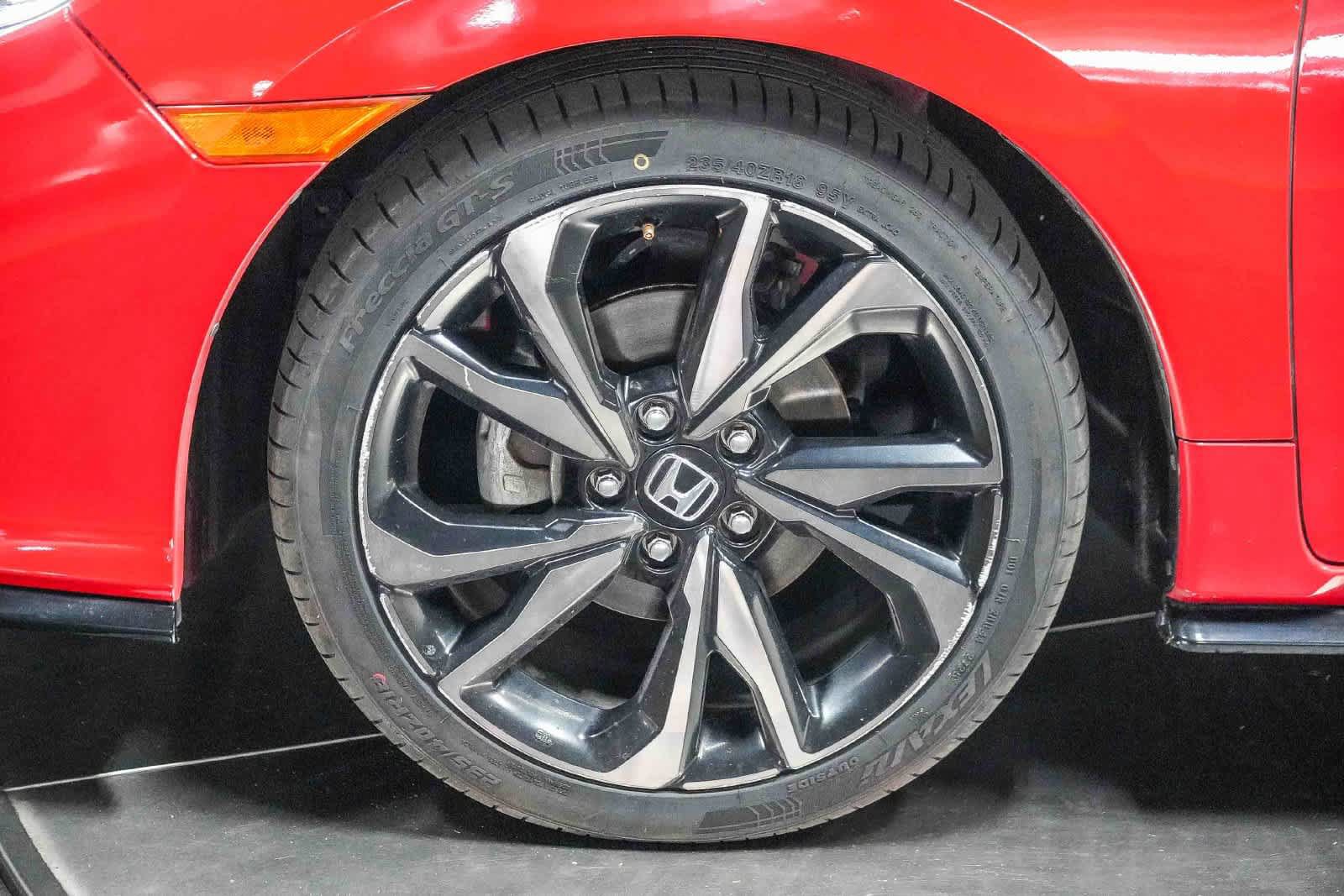 Used 2017 Honda Civic Sport image 9