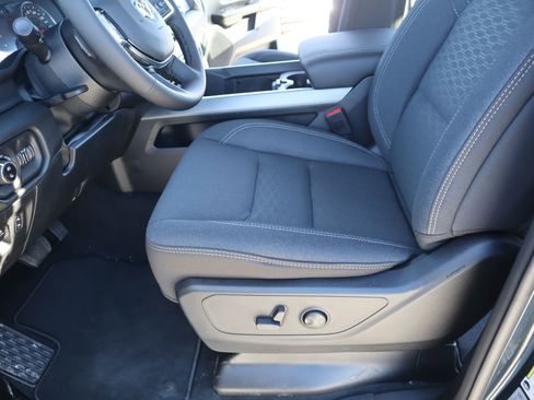 New 2026 RAM 1500 Lone Star AWD/4WD image 12