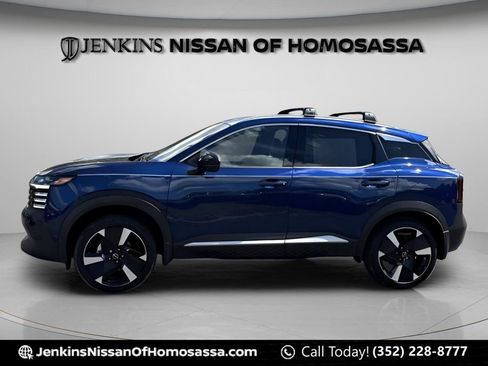 New 2026 Nissan Kicks SR image 7