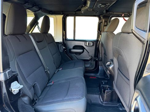 Used 2021 Jeep Wrangler Unlimited Sport image 20