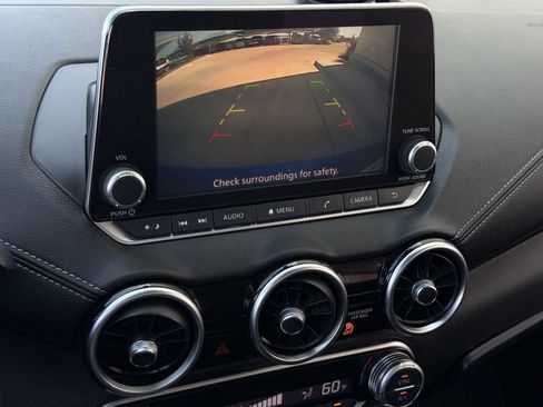 Used 2020 Nissan Sentra SV FWD image 18