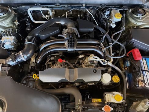 Used 2017 Subaru Outback 2.5i Premium image 30