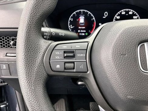 Used 2025 Honda CR-V EX image 18