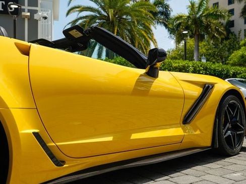 Used 2019 Chevrolet Corvette ZR1 RWD image 29