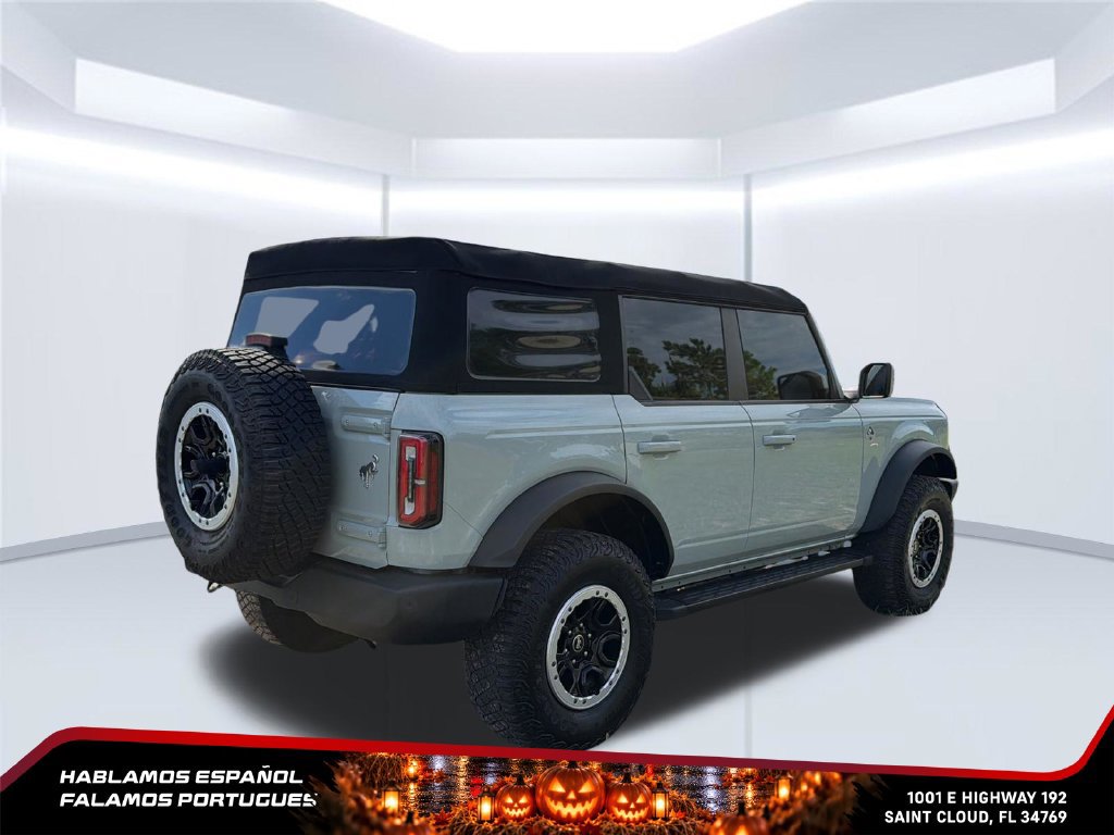 Used 2023 Ford Bronco Outer Banks w/ Sasquatch Package AWD/4WD image 7