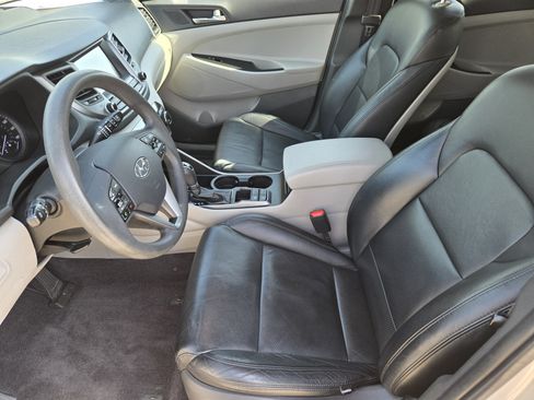 Used 2018 Hyundai Tucson SEL FWD image 8