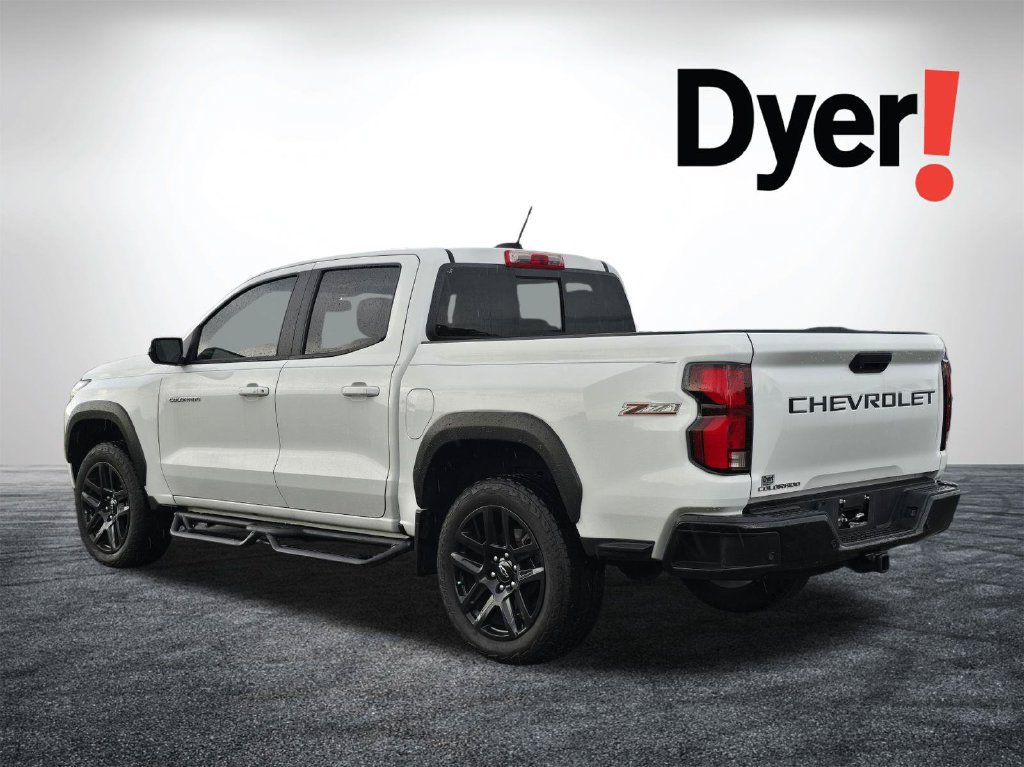 Used 2024 Chevrolet Colorado Z71 w/ Z71 Convenience Package 2 AWD/4WD image 7