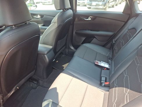 Used 2022 Kia Forte GT-Line w/ GT-Line Premium Package FWD image 22