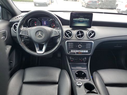 Used 2018 Mercedes-Benz GLA 250 image 33