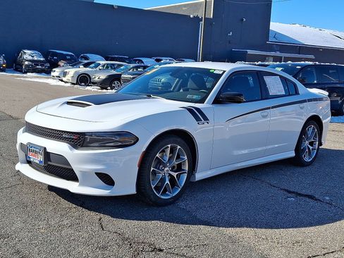 Used 2023 Dodge Charger GT image 3