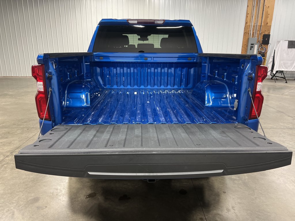 Certified 2022 Chevrolet Silverado 1500 RST AWD/4WD image 12