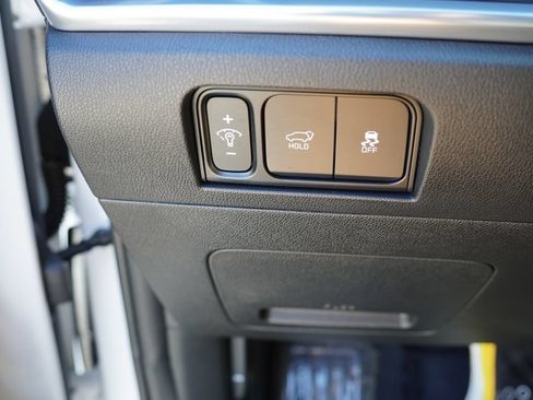 Certified 2025 Kia Sorento SX Prestige AWD/4WD image 28