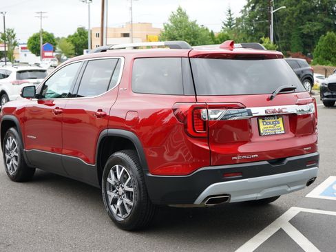 Used 2023 GMC Acadia SLT image 6