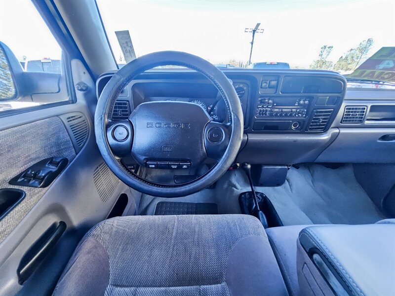 Used 1997 Dodge Ram 2500 Truck 4x4 Club Cab image 15