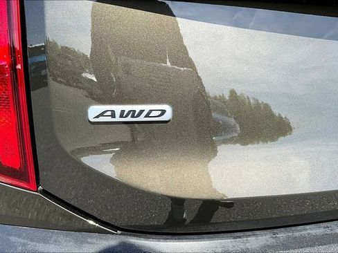 Used 2022 Kia Telluride S image 23